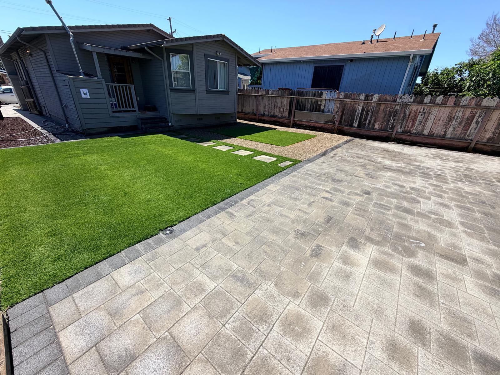 Artificial Grass / Turf